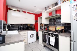 Kitchen/Diner- click for photo gallery
